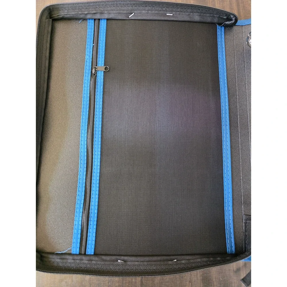 Five Star Xpanz 2 Inch Zipper Binder Black Blue 380 Sheet Capacity 71723-11521